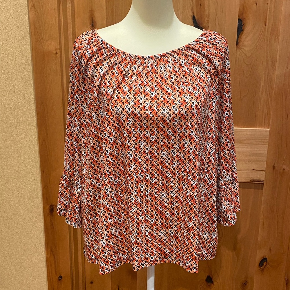 MICHAEL KORS beautiful NWT coral colored print blouse, women’s size XL
